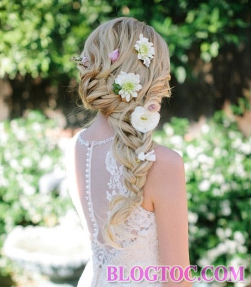 The bride's braids are luxurious and aristocratic, you should refer to beauty on the wedding day 4