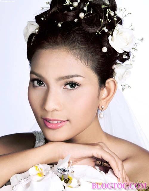 Most beautiful bride hairstyle 2015 wedding season for girls choose 2