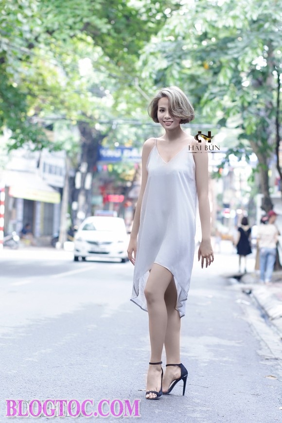 Tieu Thuy Linh's beautiful short hairstyles crazy young people 10