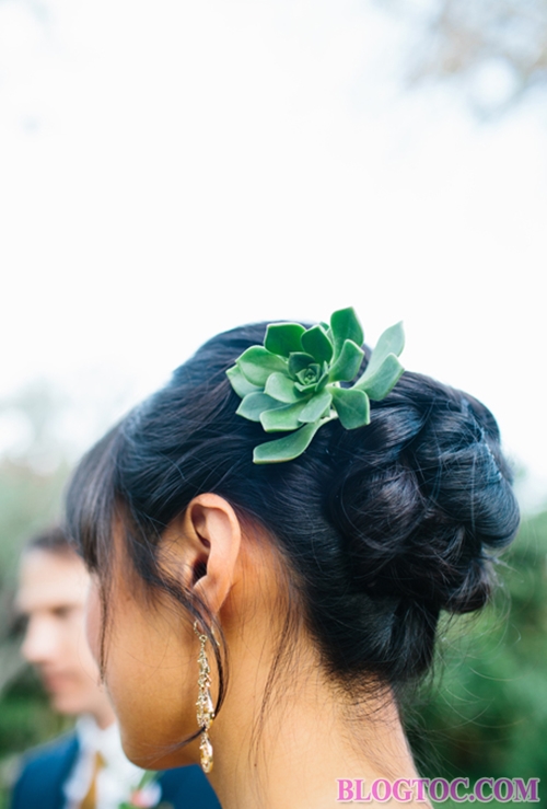 Beautiful flower brides hairstyles that a girlfriend should choose for her wedding 6