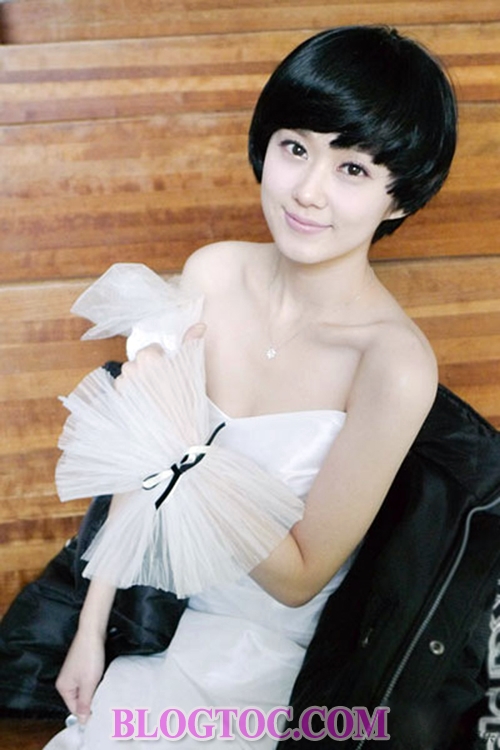 The bride's short hairstyles are extremely pretty and lovely in 2015 12