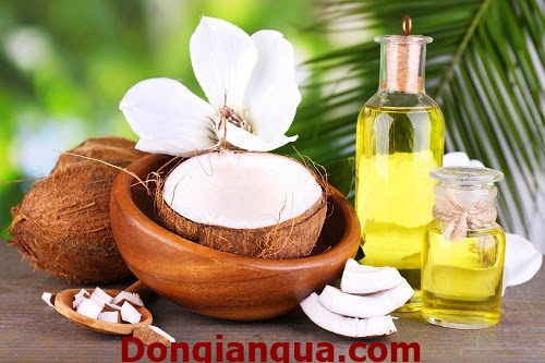 How to take care of beautiful hair with coconut oil most effectively and safely for your girlfriend with surprisingly long, smooth hair 2